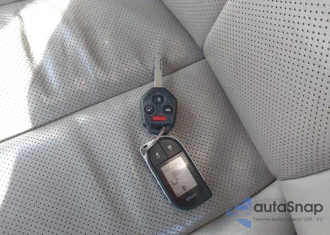 2011 Subaru Outback 3.6R Limited from USA, damaged, VIN 4S4BRDJC3B2332497